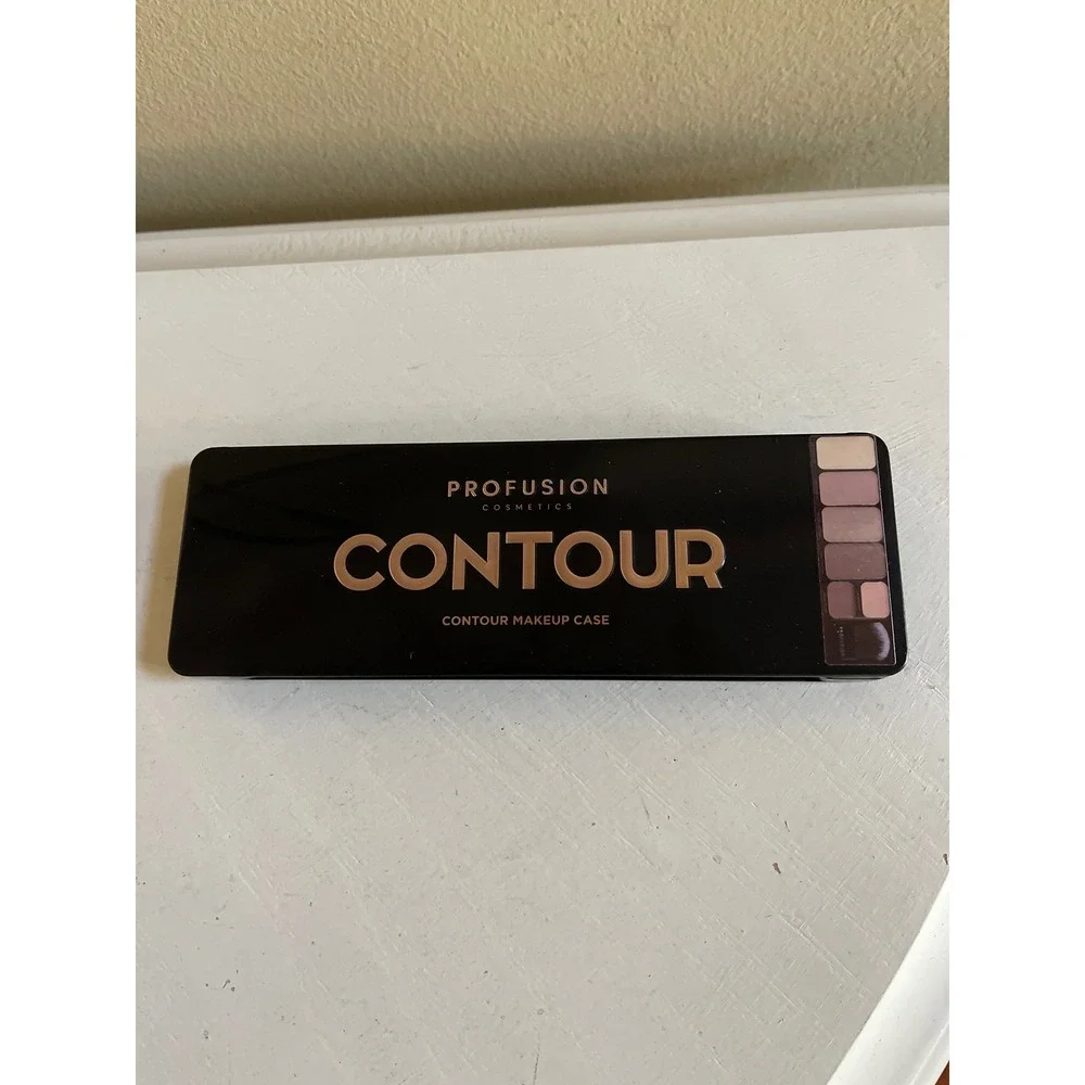 Profusion Contour Makeup Palette with Neutral Shades And Brush
